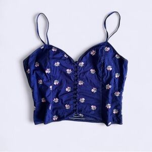 La Vie Rebecca Taylor Embroidered Navy Sleeveless Button Up Top Floral